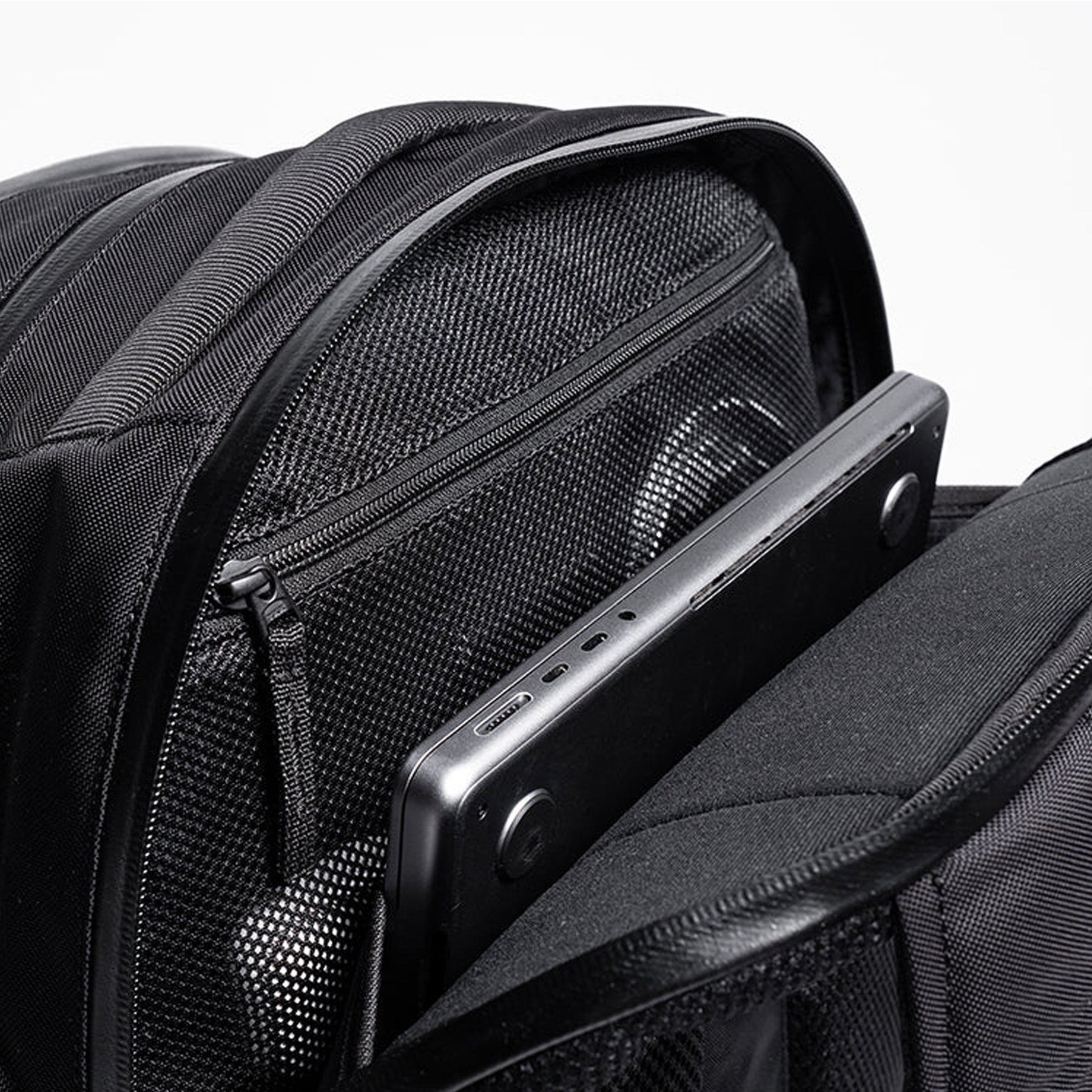 safestyle worksite to weekend backpack 30l