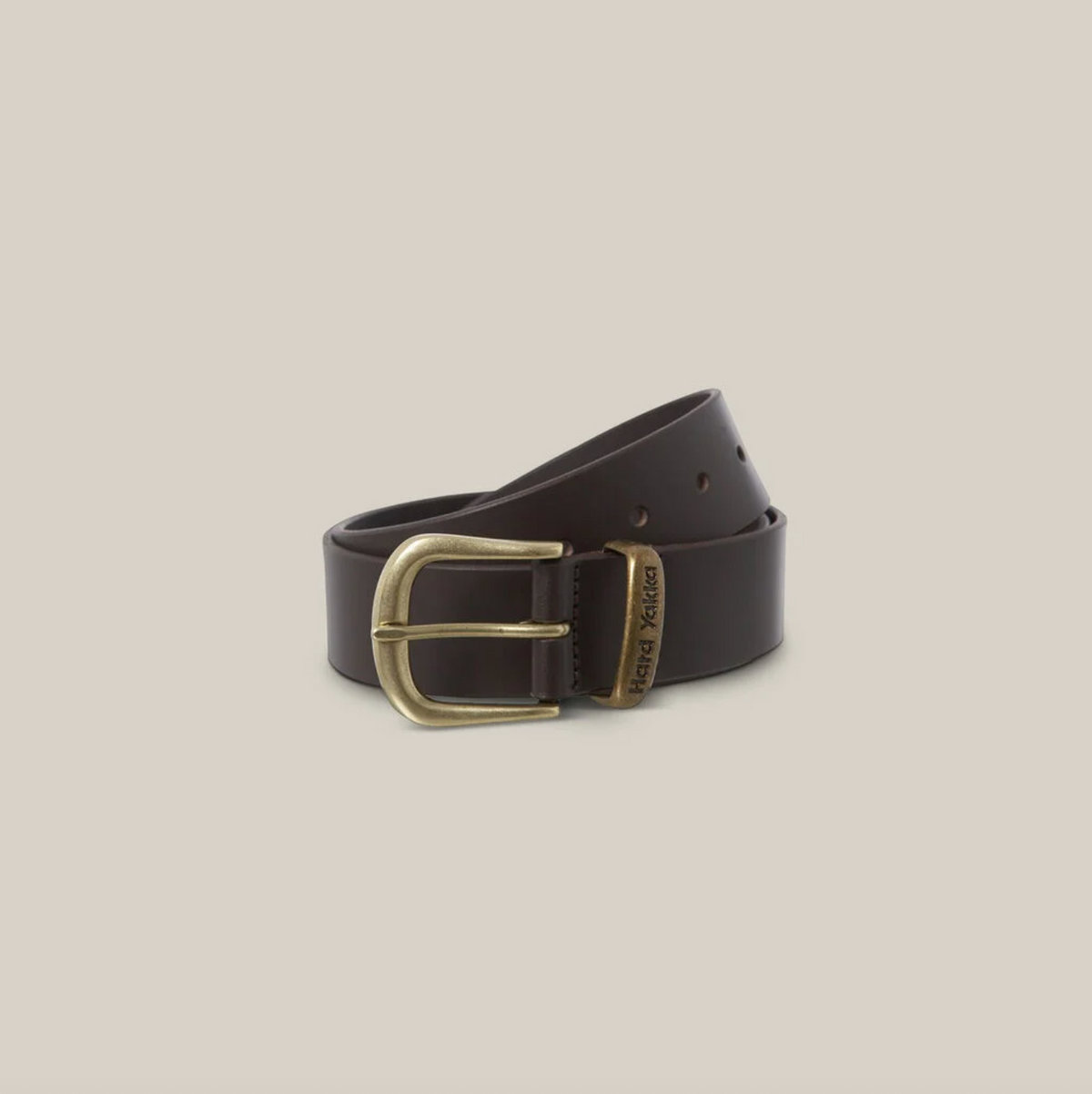 hard yakka LEATHER AND BRASS BUCKLE BELT in chocolate