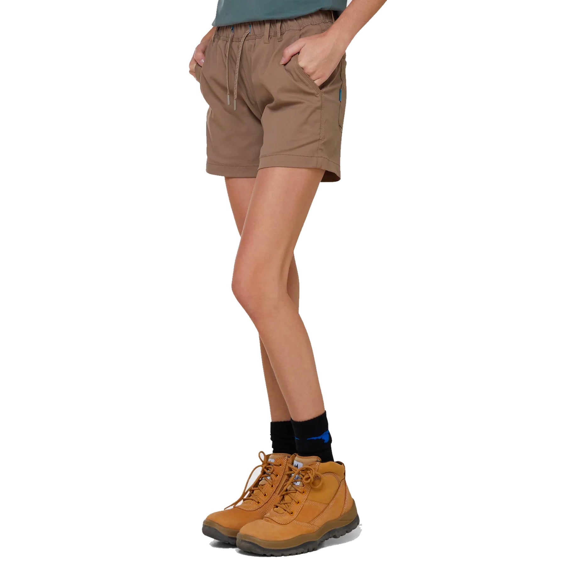 elwd womens elastic light short in stone