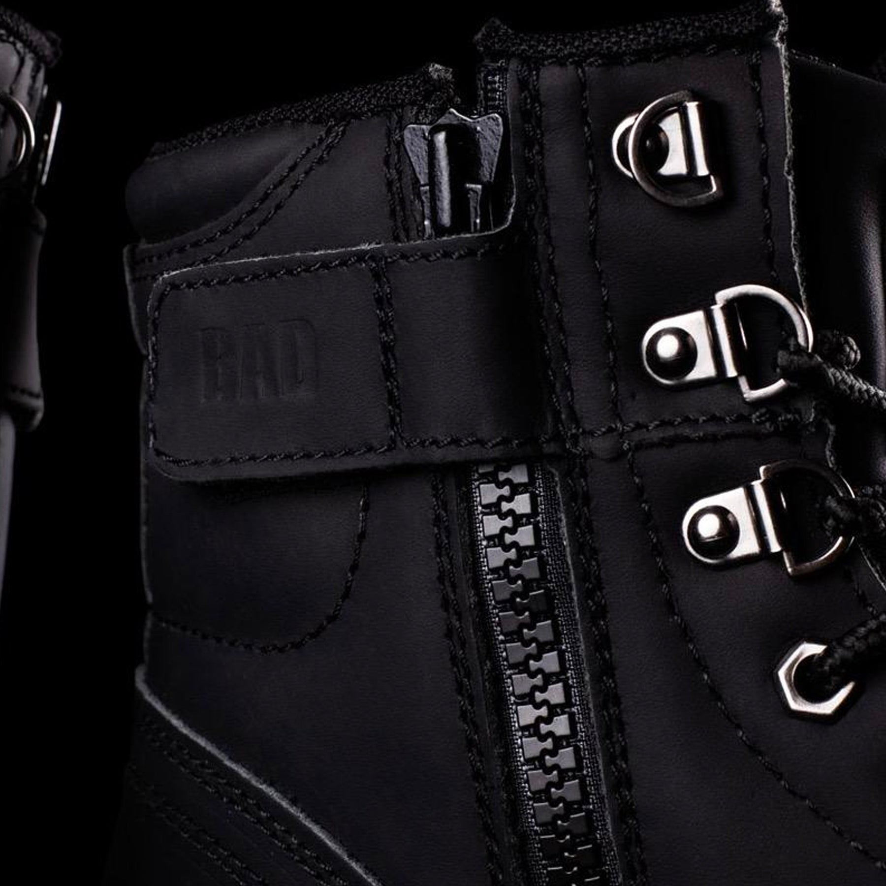 bad workwear storm zip side boot in black