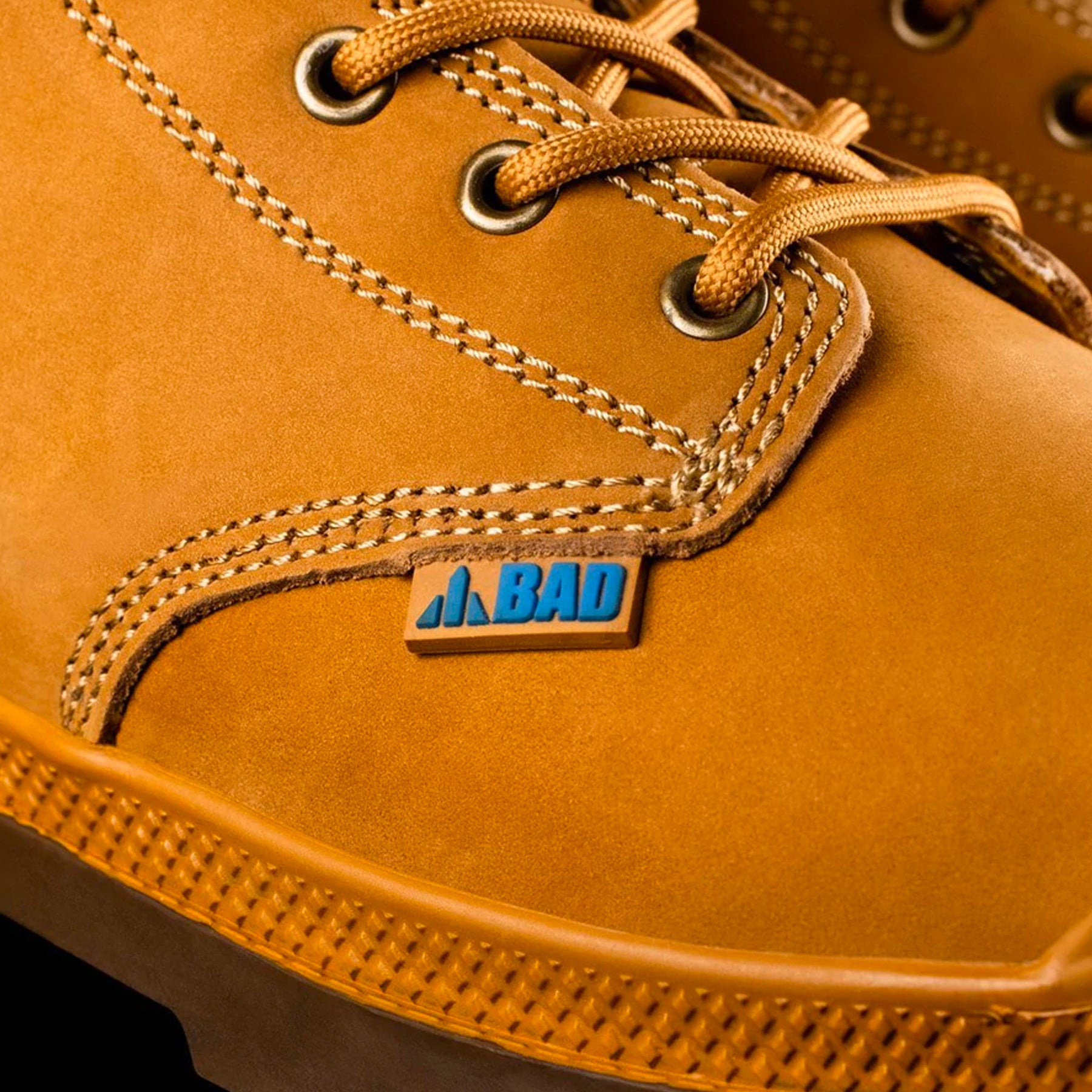 bad workwear signature zip side work boots in wheat