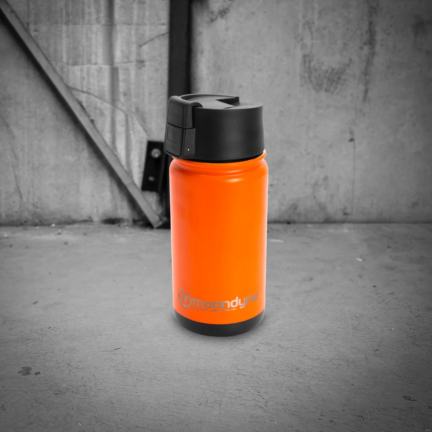 moondyne 420ml insulated thermal mug in orange