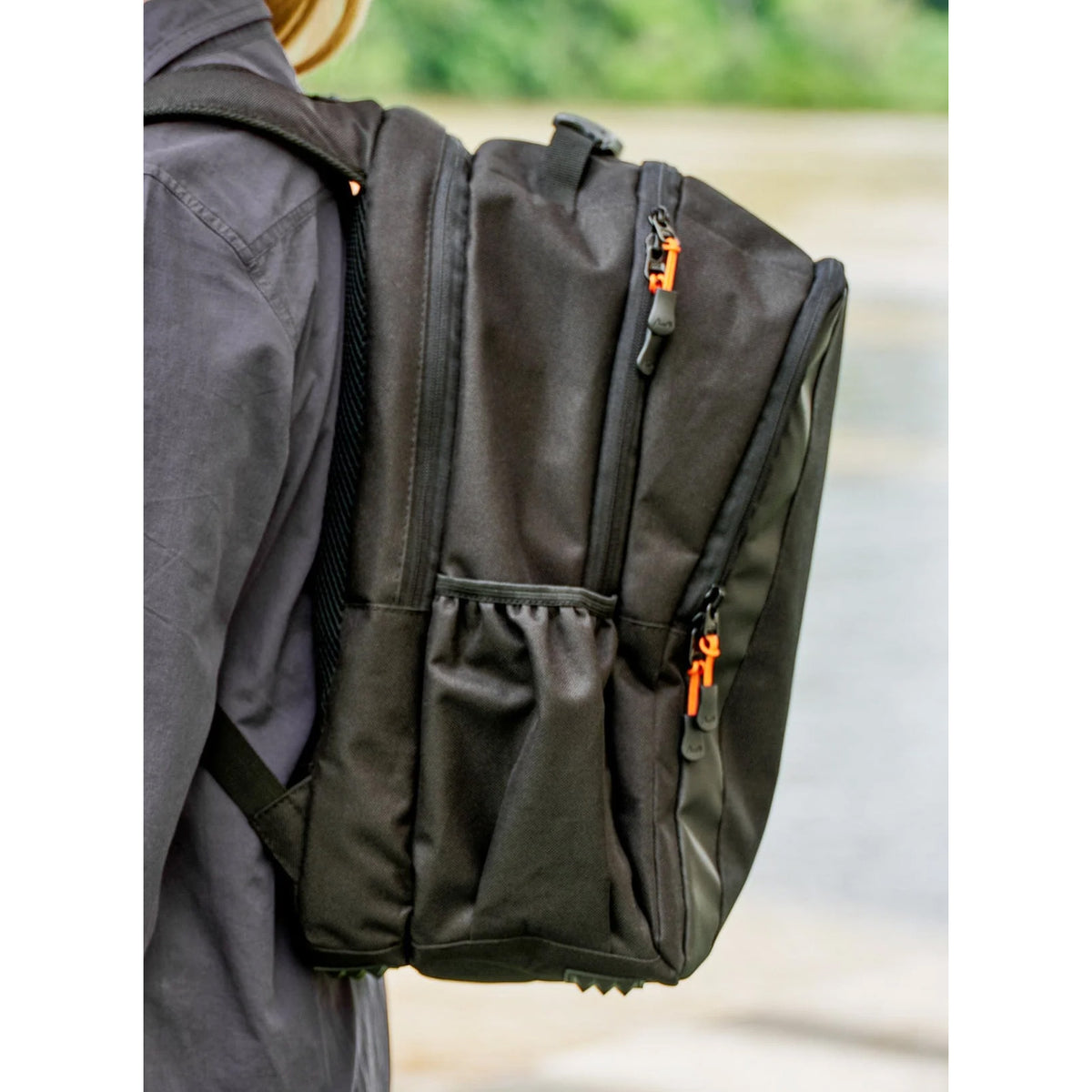 trademutt pearler mutt sack backpack