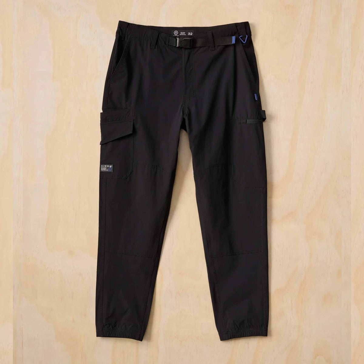 x/dmg lightweight nylon cuffed pant in black