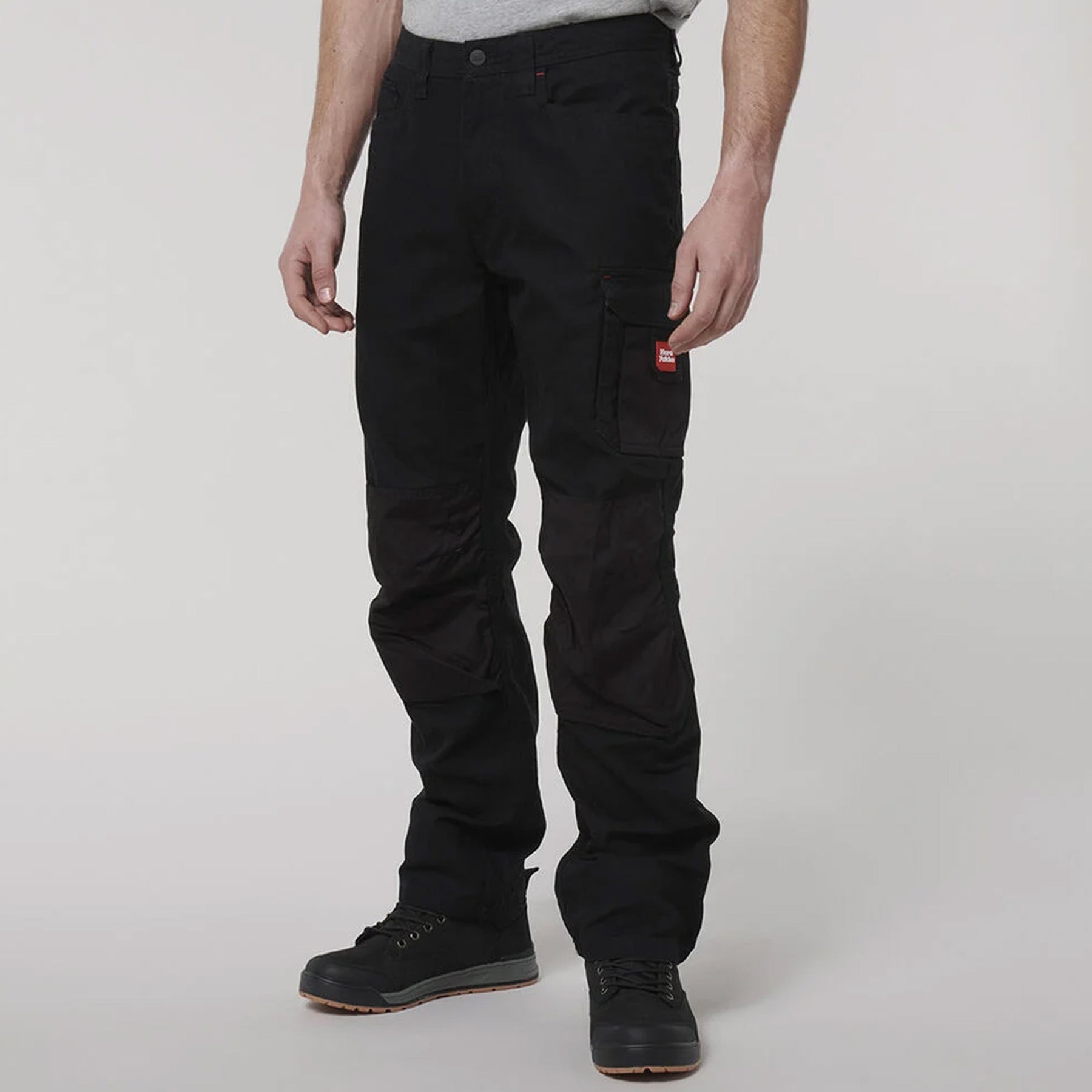 hard yakka legends cotton cargo pant in black