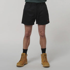 hard yakka toughmaxx short short in black