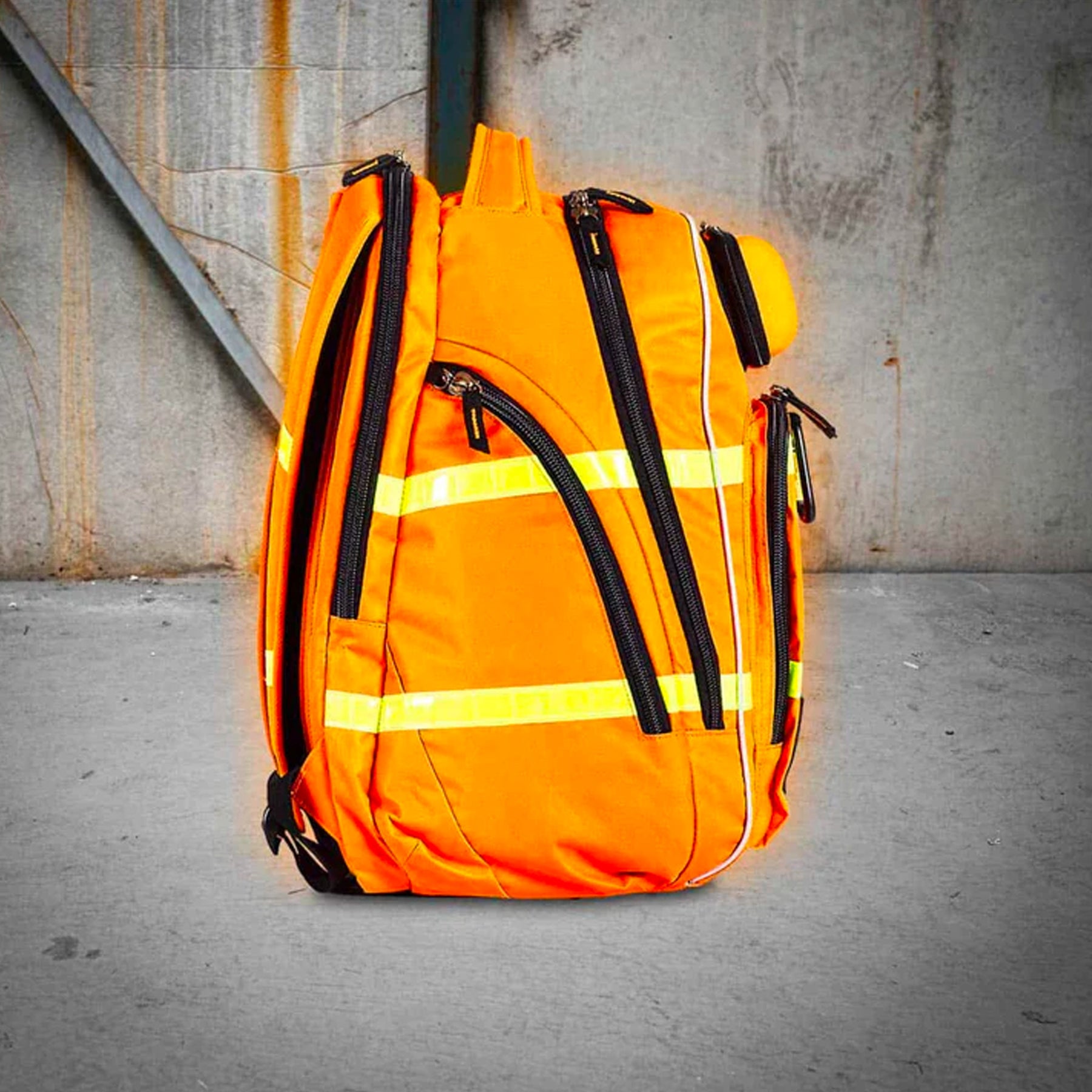 rugged xtremes canvas laptop backpack in hi vis orange