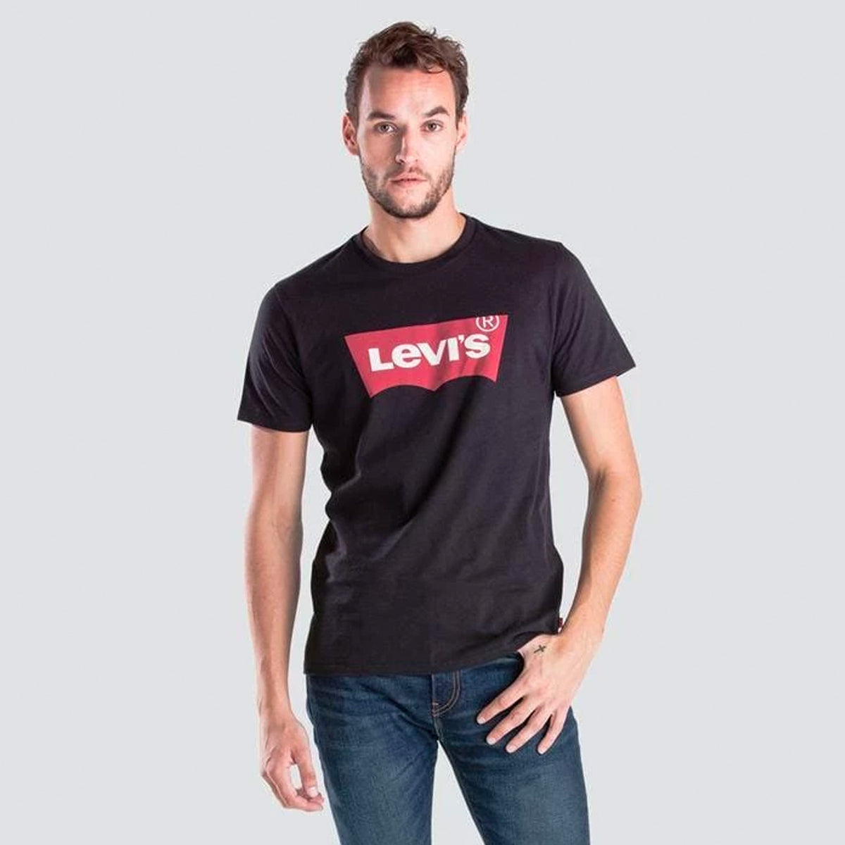 levi's black classic logo tee